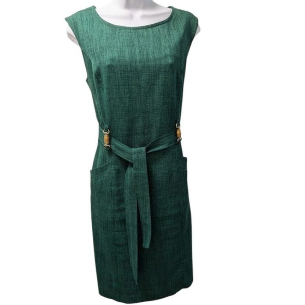 ELLEN TRACY Sleeveless Belted Green Dress With Wood/Silver Accent Size 12